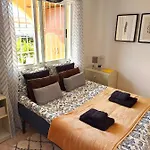 With Sea View, La Mata Apartman *